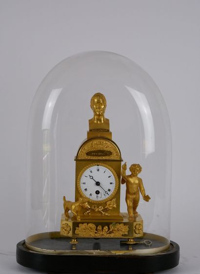 null Gilt bronze clock representing Arthur Wellesley de Wellington, former Prime...