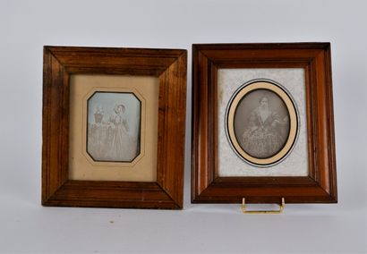 PHOTOGRAPHS 
Lot of two daguerreotypes representing...