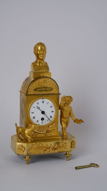 null Gilt bronze clock representing Arthur Wellesley de Wellington, former Prime...