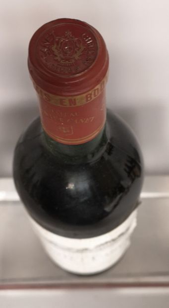 null 1 bouteille Château PONTET CANET - 5e Gcc Pauillac 1986 Etiquette légèrement...