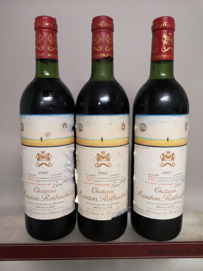 null 3 bouteilles Château MOUTON ROTHSCHILD - 1er Gcc Pauillac 1983 Etiquettes légèrement...