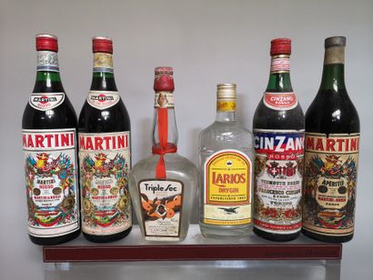  6 bouteilles ALCOOLS D'APPERITIF DIVERS A VENDRE EN L'ETAT