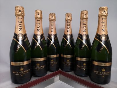 null 6 bouteilles CHAMPAGNE MOET & CHANDON 2003