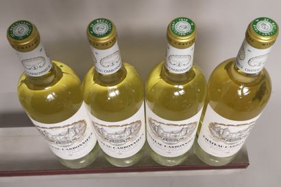 null 4 bouteilles Château CARBONNIEUX Blanc - Cru CLassé de Graves 2014 Une étiquette...