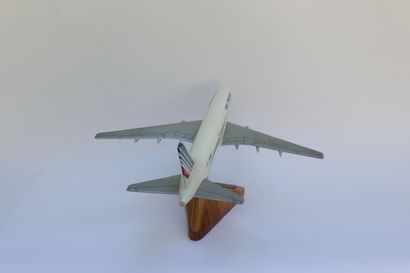 null BOEING 767-300 AIR FRANCE.

Contemporary painted wooden model of the F-GHGF.

Wooden...