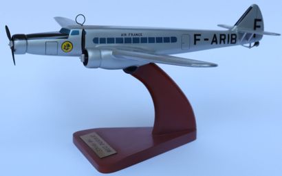 null DEWOITINE D-338 AIR FRANCE.

Painted wooden model with F-ARIB registration.

On...