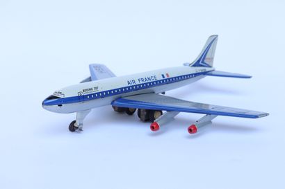 null BOEING B-707 Intercontinental AIR FRANCE.

Toy plane JOUSTRA in lithographed...