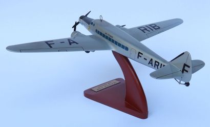 null DEWOITINE D-338 AIR FRANCE.

Painted wooden model with F-ARIB registration.

On...