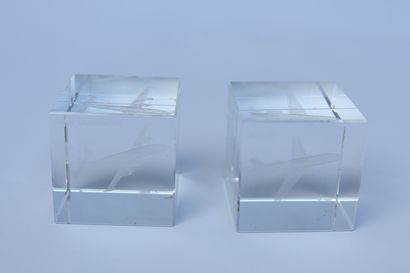null 3 PAPERWEIGHTS CRYSTAL AIR FRANCE. 

Concorde, Super Constellation and Caravelle....