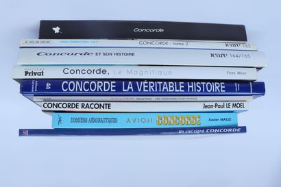 null CONCORDE. 

Lot of 9 books including : 

Concorde by Beniada and Fraile, edition...