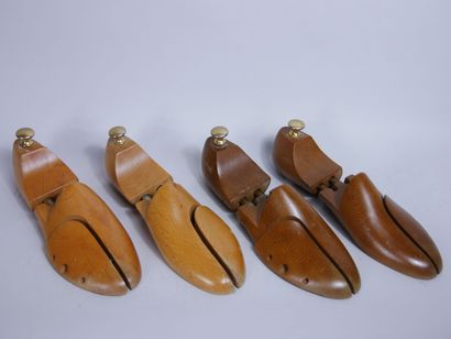 null NEBULONI Golf Shoes modèle Milano

Paire de chaussures de golf en cuir de deux...