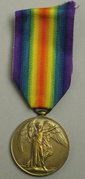 Grande-Bretagne Médaille Inter-alliée de la Victoire. Bronze, ruban. Avec attribution...