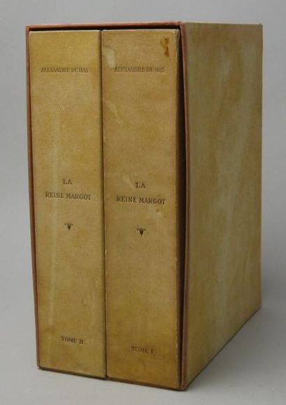 null Livres. 1/ Alexandre Dumas. La Reine Margot. Ed. Pouzet. 1947. 2 volumes. 2/...