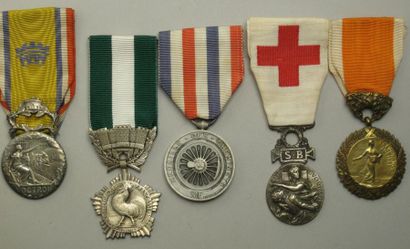 France Lot de médailles d'honneur: cheminots, octroi, secours aux blessés militaires,...
