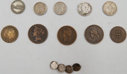 null 11 Foreign coins.

Vatican and Papal States. 1 Lira 1867 R. Rome. Silver. Weight...