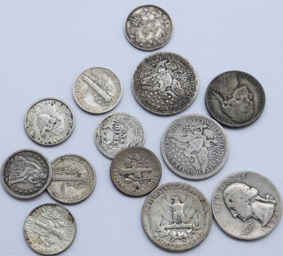 null Set of 95 Silver Foreign Coins.

Various titles to the thousandth (925, 900,...