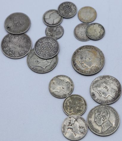 null Set of 95 Silver Foreign Coins.

Various titles to the thousandth (925, 900,...