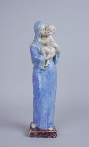 null Marie CAULLET-NANTARD

Vierge à l'enfant en porcelaine émaillée bleu. Porte...