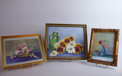 null Odette VIGNERON (1905-1971) active around 1930

Bunch of flowers

Suite of 3...