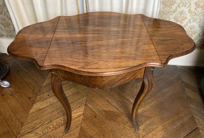 null Middle table in wood veneer opening with a drawer in front, resting on cambered...