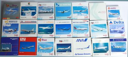 LOT OF 40 MODELS OF AIRLINERS 
French and...