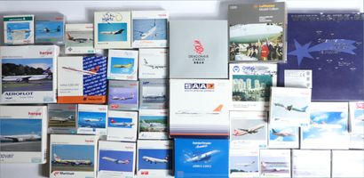 LOT OF 50 MODELS OF AIRLINERS 
French and...