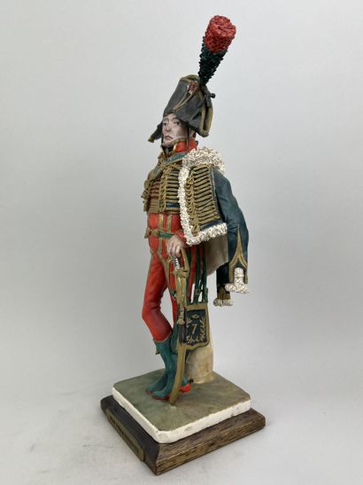  Bernard BELLUC (1949 - ) 
Officer 7th REGT of Hussars 1805 
Figurine in polychrome...