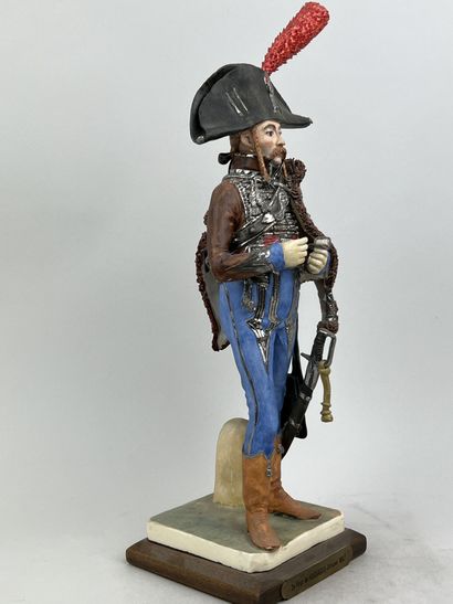 null Bernard BELLUC (1949 - )

2nd REGT of Hussars officer 1807

Figurine in polychrome...