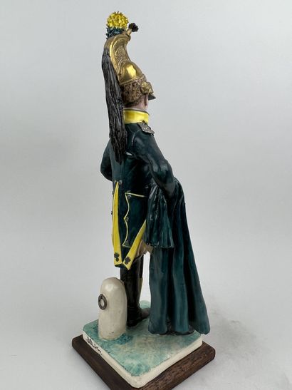 null Bernard BELLUC (1949 - )

19e REGT de Dragons officier 1807

Figurine en faïence...