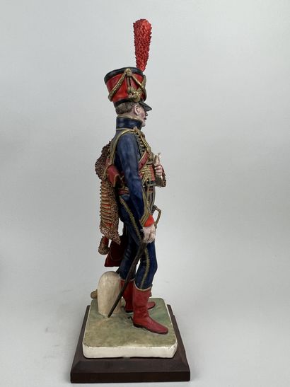 null Bernard BELLUC (1949 - )

Officer 4th REGT of Hussars 1805

Figurine in polychrome...