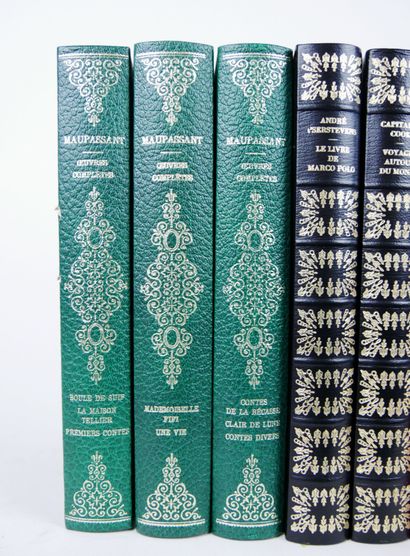 null Lot of 10 books including: 

MAUPASSANT de (Guy), OEuvres complètes in 3 volumes,...