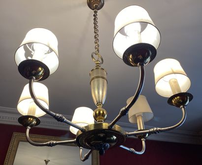 null Chandelier in gilded and silvered brass with 6 lights, the base decorated with...