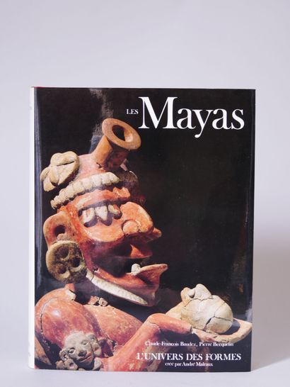 null Lot de 3 volumes à l'état neuf de l'univers des formes. 

« Mayas », 1984, Baudez/Becquelin. 

« Les...