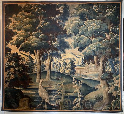 null AUBUSSON :

Verdure

Tapisserie en laine.

Époque XVIIIe siècle.

(Galon d'époque...