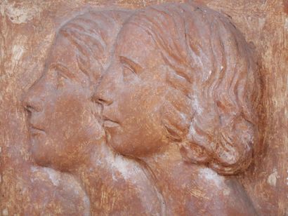 null Marguerite COUSINET (1886- 1970)

The grandchildren

Bas-relief in tinted terracotta...