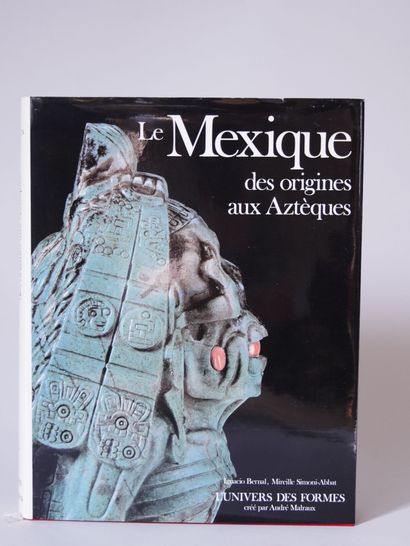 null Lot de 3 volumes à l'état neuf de l'univers des formes. 

« Mayas », 1984, Baudez/Becquelin. 

« Les...