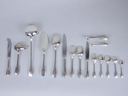 null 
Part of silver menagere (950/1000e), model with godrons including : 

- 1 fork....