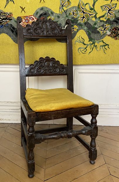 null Chair with bar back in oak with patina.

Partly from the 17th century.

(Cracks,...