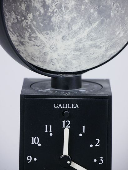 null Bernard VUARNESSON (1935 - ) 

Galilea Moon Phase clock 

Sculpture-Games representing...