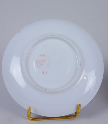 null Lot of porcelain including: 

LOURIOUX (Manufacture of porcelain of 1902 to...