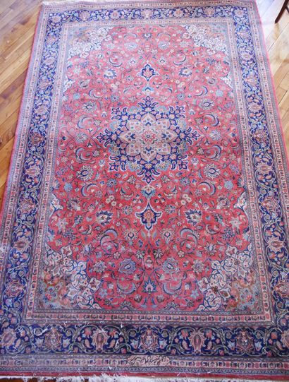 Wool carpet with 6 borders including a large...