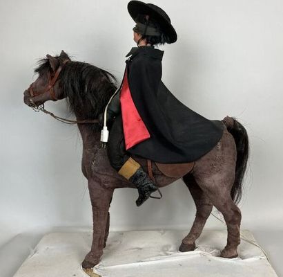 null DECAMPS

Zorro à cheval 

Automate électrique représentant Zorro sur son cheval...