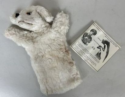 null ROULLET DECAMPS

Dog puppet with girdle with mobility of the mouth. 

Woolen...