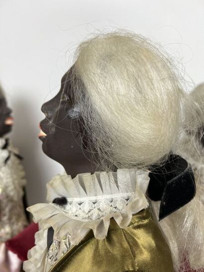 null ROULLET DECAMPS

Quatre domestiques nubiens en habits dans le style du XVIIIème...