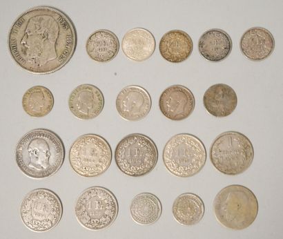 null Ensemble de 21 Monnaie Argent Etrangers.

3-Belgique : 5 Frs 1873, 1 Fr 1904...