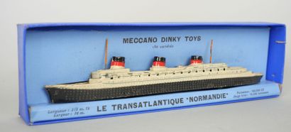 null DINKY TOYS MECCANO Made in France 

Le transatlantique NORMANDIE

Dimensions...