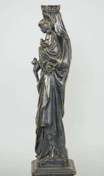 null Edmond LESAGE Goldsmith in Paris 

Gilded bronze sculpture representing a Virgin...