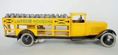 null AUTOMOBILE MECANIQUE ANDRE CITROEN Made in France

Camion « Laiterie moderne »...