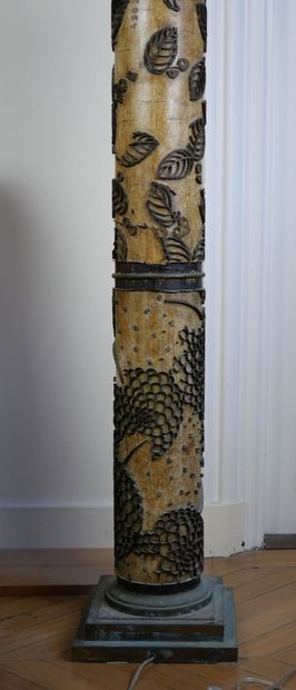 null Wooden printing scroll of cylindrical form mounted in lamp with flowers and...