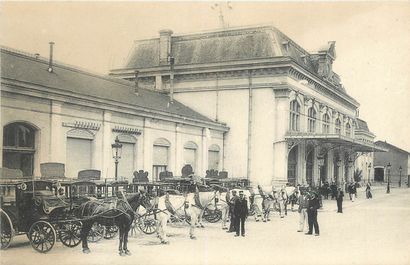 null 21 POST CARDS STATIONS, TRAINS & TRAMS: Various Departments. "7cp-Stations:...